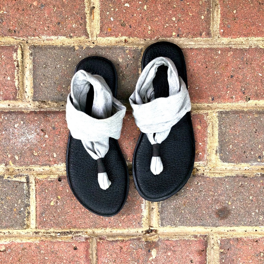Sanuk womens sandals
